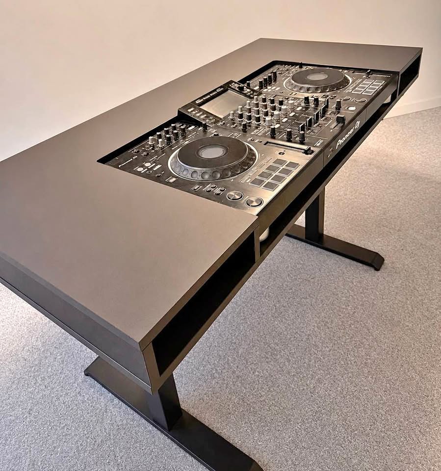 All‑In‑One DJ Console with Custom MDF Rack, Transport Case & Full Accessory Kit